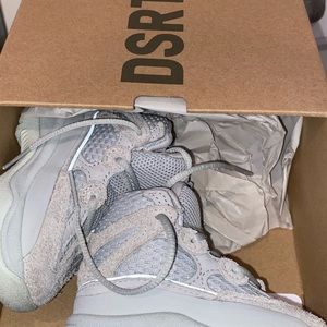INFANT DSRT YEEZY BOOTS